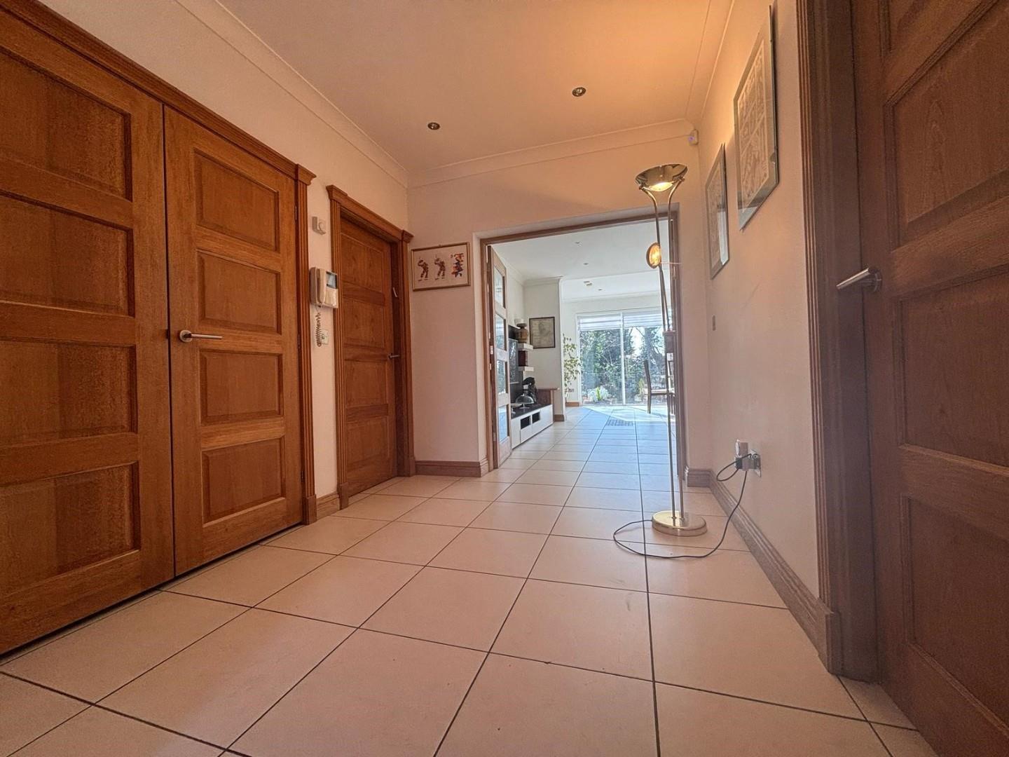 Sunnydale Gardens, Mill Hill, NW7, London